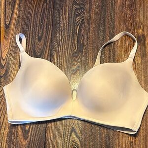 Maidenform Light Beige Bra
